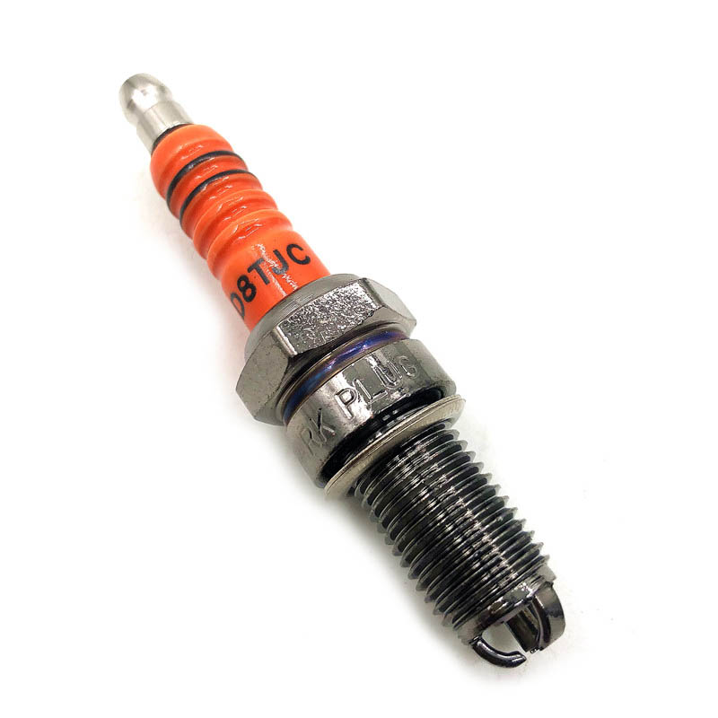 Candela a tre elettrodi per mo - Motorcycle Spark Plug recensione e prezzo
